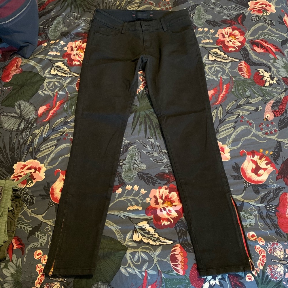 NWOT Black Etienne Marcel Skinnies, Zippered Ankle